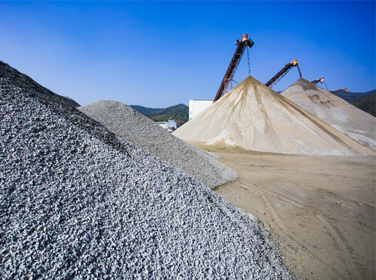 砂石骨料生產(chǎn)線的工藝流程及設(shè)備配置知多少？