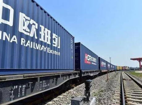 “空鐵陸?！倍嗍铰?lián)運(yùn)，河南正走在開(kāi)放的前沿