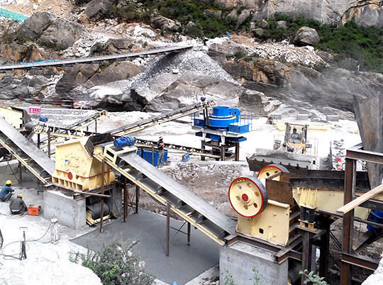 陜西成鐵路建設(shè)主戰(zhàn)場 帶動(dòng)砂石市場快速發(fā)展